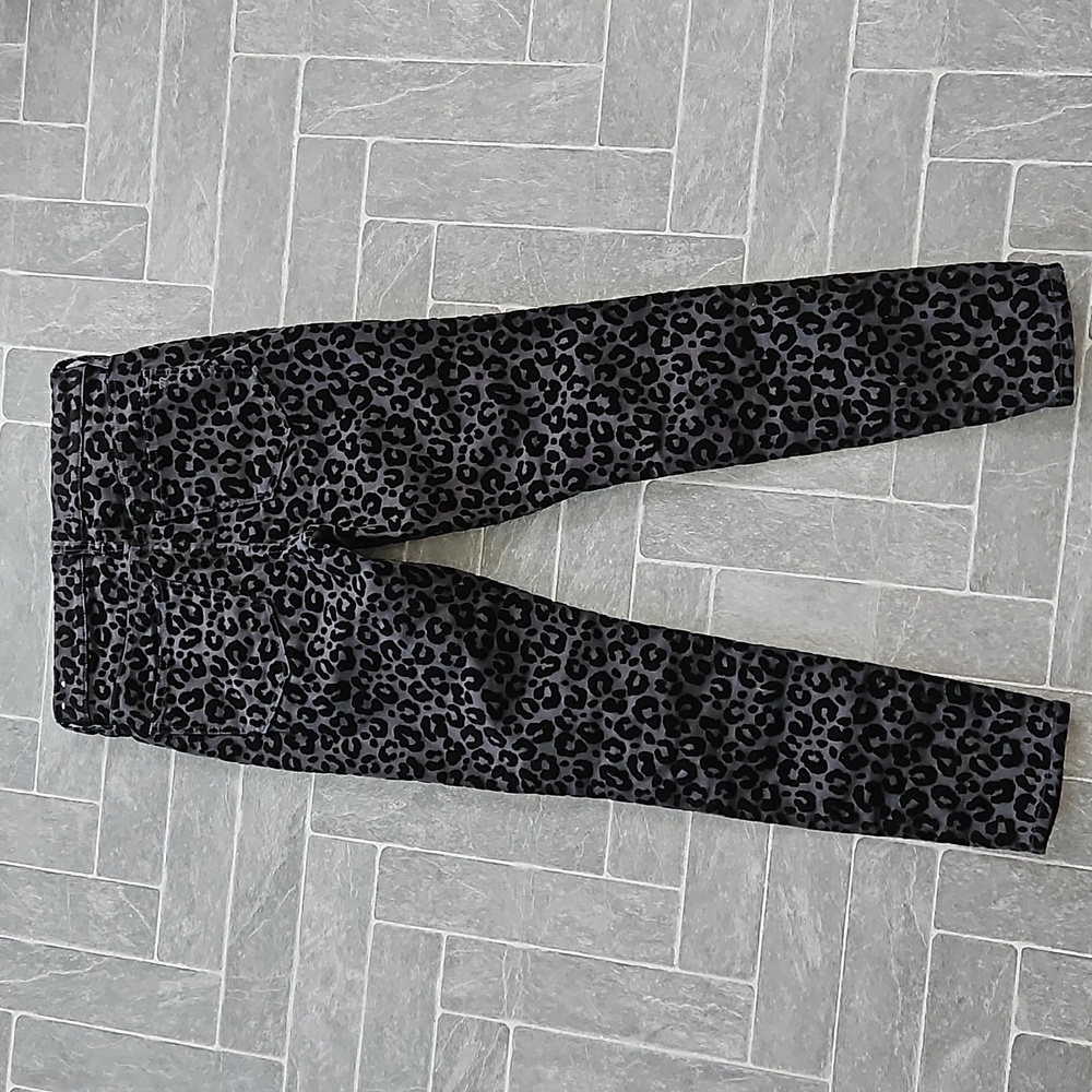 NWOT! Madewell 9" Mid-Rise Skinny Jeans Flocked Leopard Edition Size 26 Waist - Picture 8 of 11